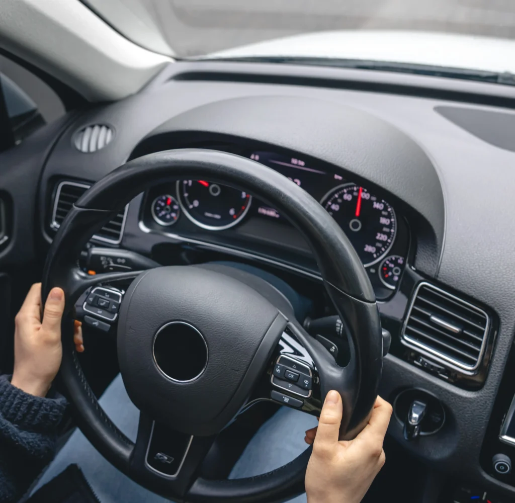 Smart Technology for Modern Driving